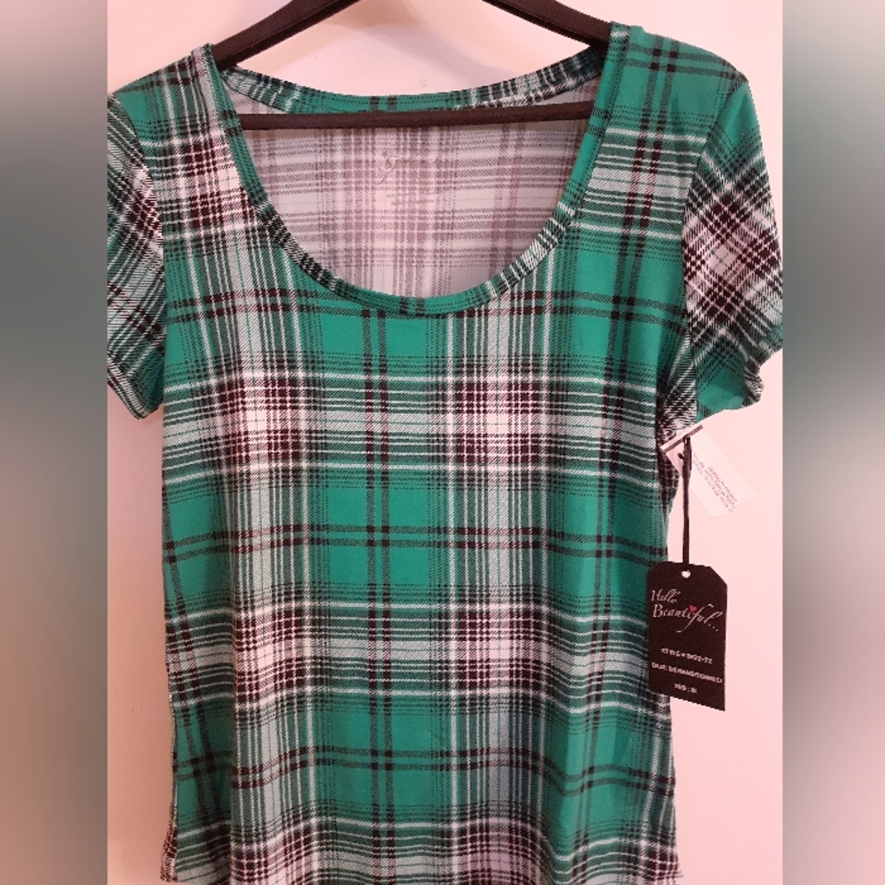 NWT~Misses Top